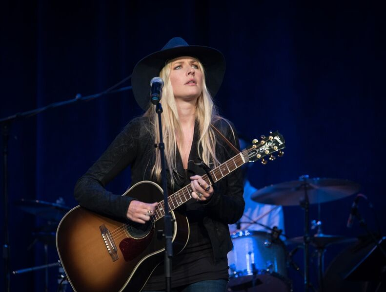 Best of Dylan Fest Night 1: Kesha, Boz Scaggs, Ruby Amanfu, Emmylou, Wynonna and More